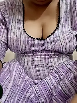 Snapshot of 09punjabi chatting on September 16, 6:14 am 09punjabi online show from September 16, 6:14 am