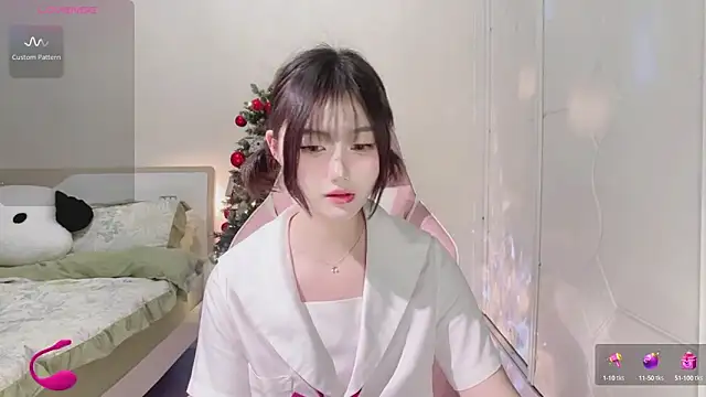 Dennielle- online show from January 30, 11:01 am