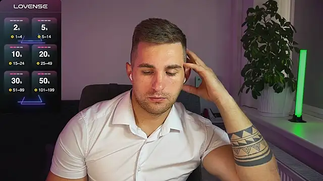 Sweeet  boy online show from October 2, 7:23 am