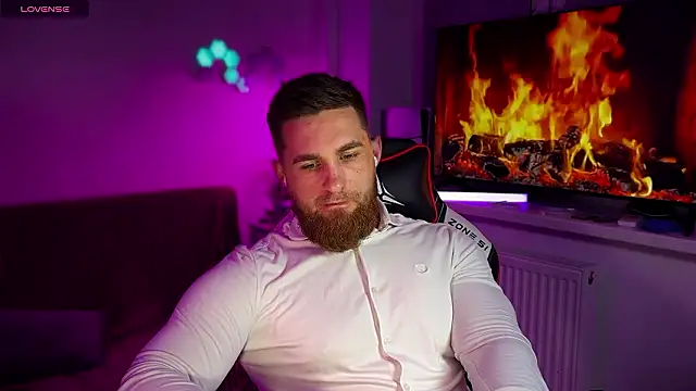 Sweeet  boy online show from March 11, 9:31 pm