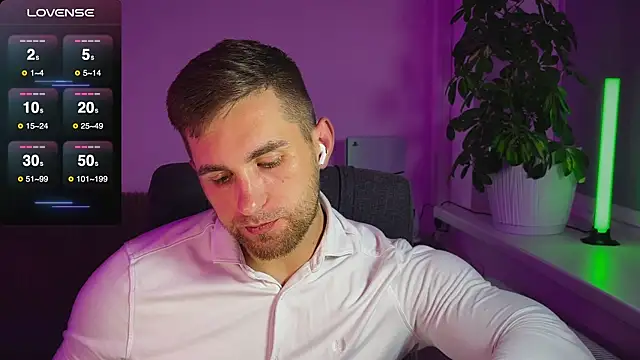 Sweeet  boy online show from October 13, 9:38 pm