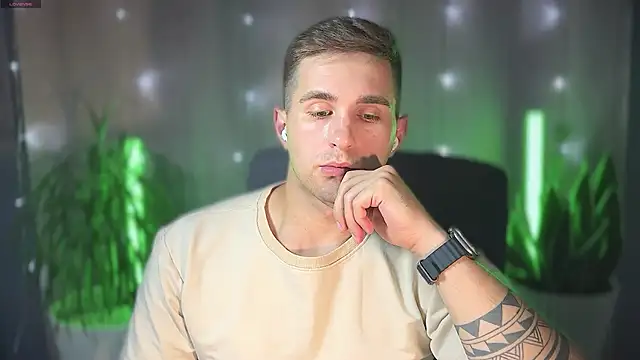 Sweeet  boy online show from March 22, 5:52 pm