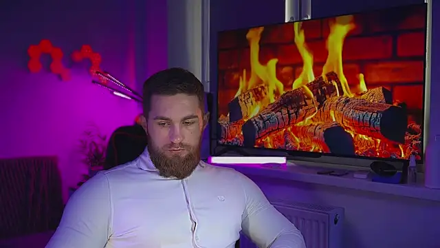 Sweeet  boy online show from February 18, 8:44 am