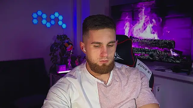 Sweeet  boy online show from December 21, 6:53 pm