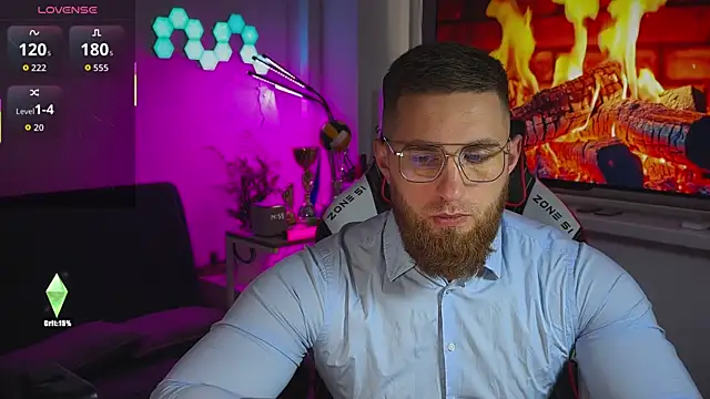 Sweeet  boy online show from April 3, 12:00 pm