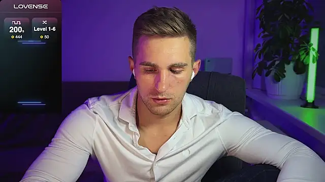 Sweeet  boy online show from September 14, 4:07 pm