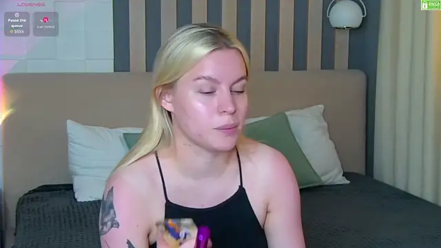 AmaliaBell online show from July 30, 1:10 pm