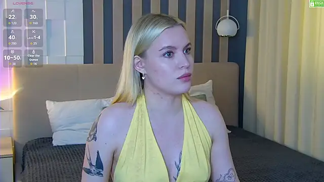 AmaliaBell online show from July 18, 1:20 pm