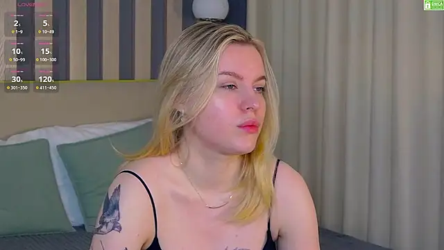 AmaliaBell online show from April 19, 1:12 pm