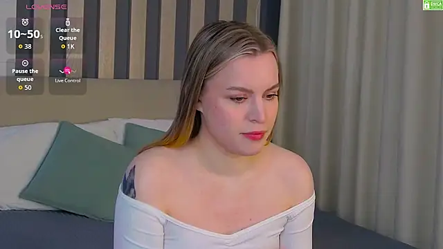 AmaliaBell online show from January 17, 1:15 pm