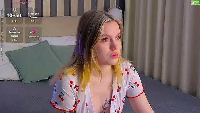 AmaliaBell online show from January 19, 1:15 pm