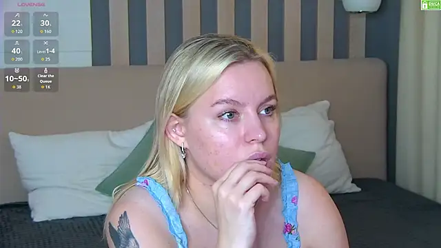 AmaliaBell online show from August 8, 1:18 pm