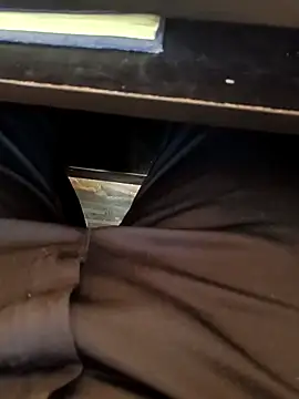 u wan me online show from March 5, 1:57 am