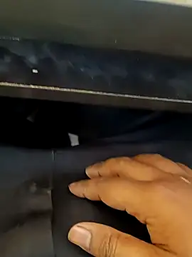 u wan me online show from March 17, 2:58 am