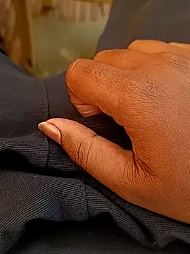 u wan me online show from December 16, 8:29 am