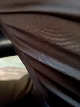 u wan me online show from April 5, 4:19 am