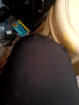 u wan me online show from October 25, 10:25 am