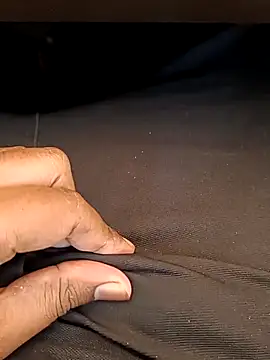 u wan me online show from February 9, 4:21 am