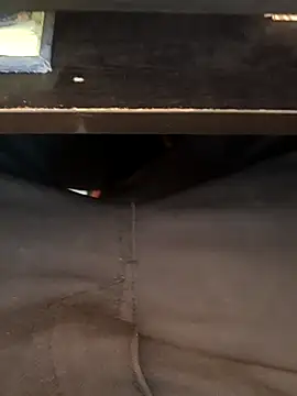 u wan me online show from February 8, 3:59 am