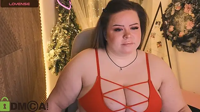 Sheila queen  online show from December 17, 8:03 pm