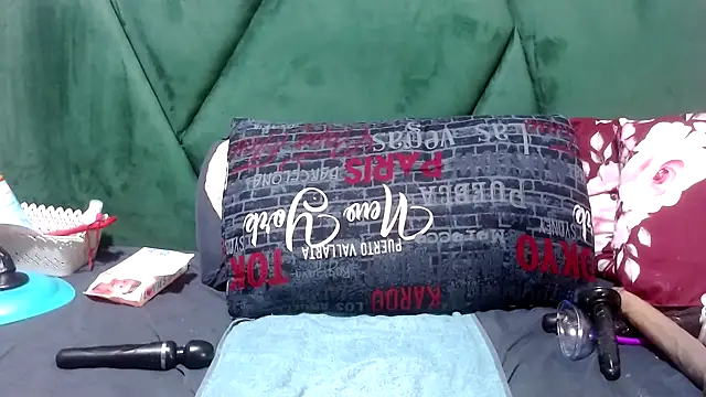 graciousxxx online show from April 4, 7:15 am