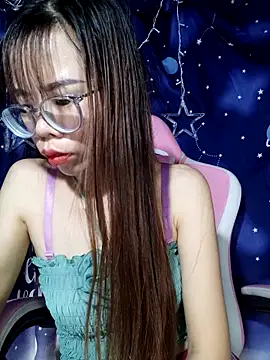 Snapshot of __Mai-love19__ chatting on September 27, 2:18 am Mai-love19 online show from September 27, 2:18 am