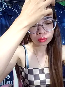 Snapshot of __Mai-love19__ chatting on September 15, 10:32 pm Mai-love19 online show from September 15, 10:32 pm