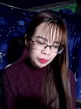 Snapshot of __Mai-love19__ chatting on March 6, 1:57 pm Mai-love19 online show from March 6, 1:57 pm