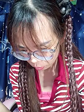   Mai-love19   online show from May 4, 2:26 am