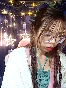   Mai-love19   online show from February 8, 10:29 pm