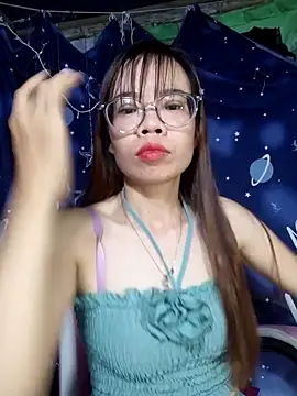 Snapshot of __Mai-love19__ chatting on October 17, 10:55 pm Mai-love19 online show from October 17, 10:55 pm