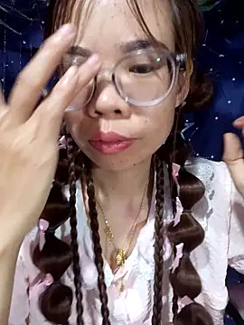   Mai-love19   online show from April 3, 11:44 pm