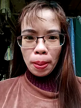 Snapshot of __Mai-love19__ chatting on March 8, 9:06 am Mai-love19 online show from March 8, 9:06 am