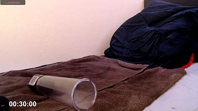 -sluttyass- online show from November 15, 12:03 am