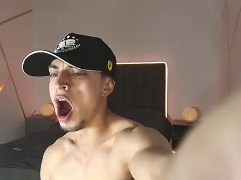 perlman gigolo2 online show from February 24, 10:43 pm