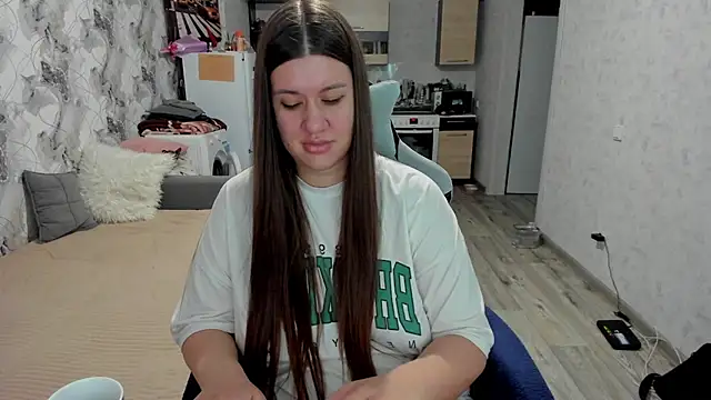 Lis Kollen online show from November 12, 9:29 pm