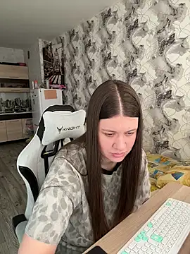 Lis Kollen online show from February 6, 7:15 am