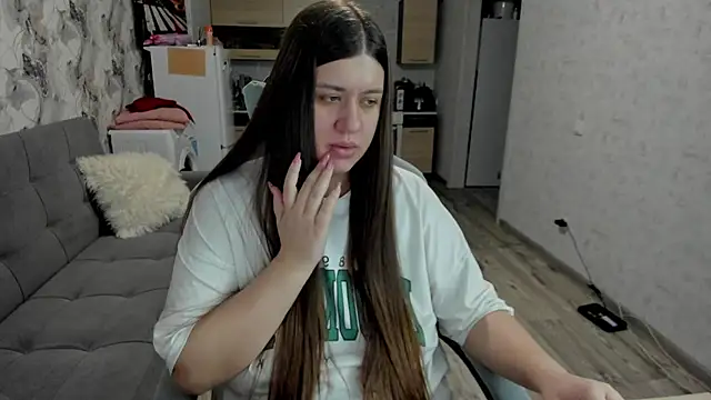 Lis Kollen online show from December 1, 1:45 pm