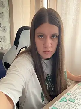 Snapshot of Lis_Kollen chatting on July 7, 9:46 am Lis Kollen online show from July 7, 9:46 am