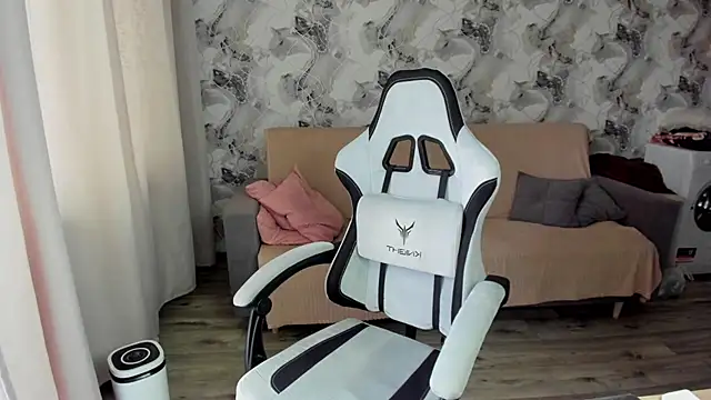 Lis Kollen online show from September 28, 7:59 am