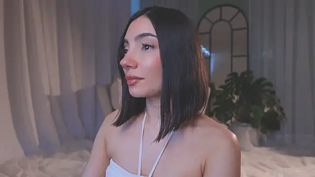 AmyArmstrong online show from February 26, 10:21 pm