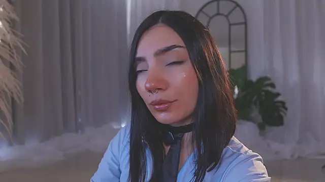 AmyArmstrong online show from November 22, 10:19 pm