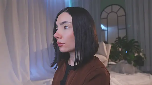 AmyArmstrong online show from February 24, 9:48 pm