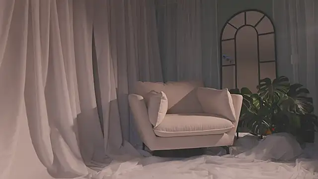 AmyArmstrong online show from February 6, 11:23 pm