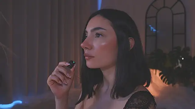 AmyArmstrong online show from November 12, 9:07 pm