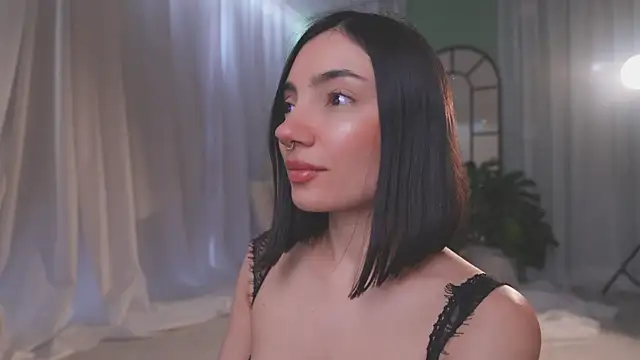 AmyArmstrong online show from February 12, 10:31 pm