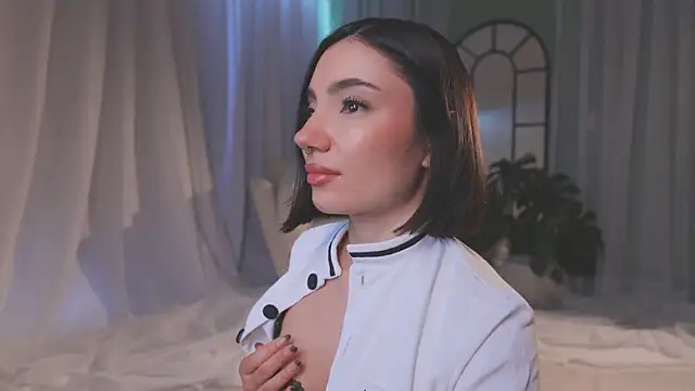 AmyArmstrong online show from March 27, 10:11 pm