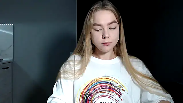 Snapshot of Sunbeam_ chatting on November 15, 7:07 pm Sunbeam online show from November 15, 7:07 pm