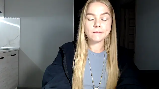 Snapshot of Sunbeam_ chatting on September 22, 8:37 pm Sunbeam online show from September 22, 8:37 pm