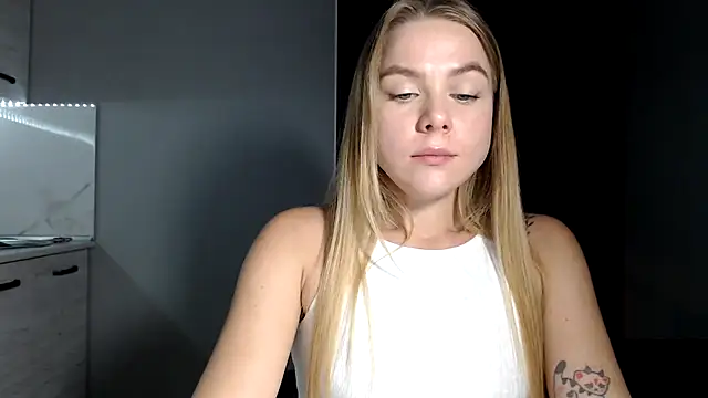 Snapshot of Sunbeam_ chatting on October 12, 5:58 pm Sunbeam online show from October 12, 5:58 pm